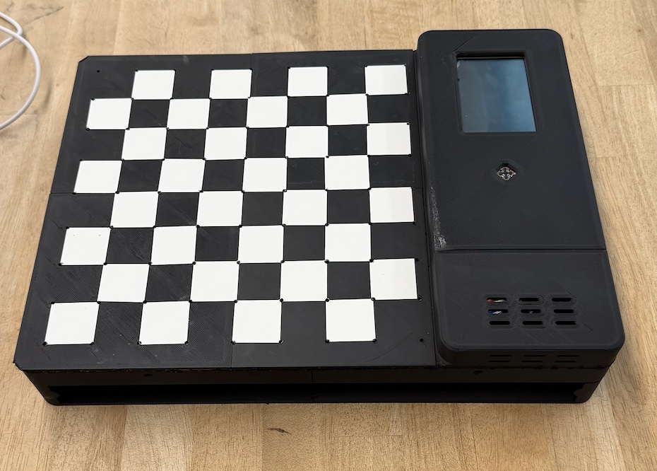 Finished LightMate chessboard with its enclosure and screen